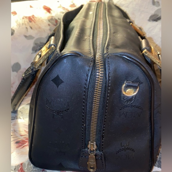 MCM BLACK HANDBAG SATCHEL EUC MUNCHEN D0676 - Picture 6 of 10